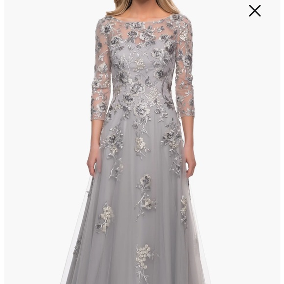 NWOT La Femme A Line Tulle and Lace Gown with Boat Neckline - Picture 1 of 5